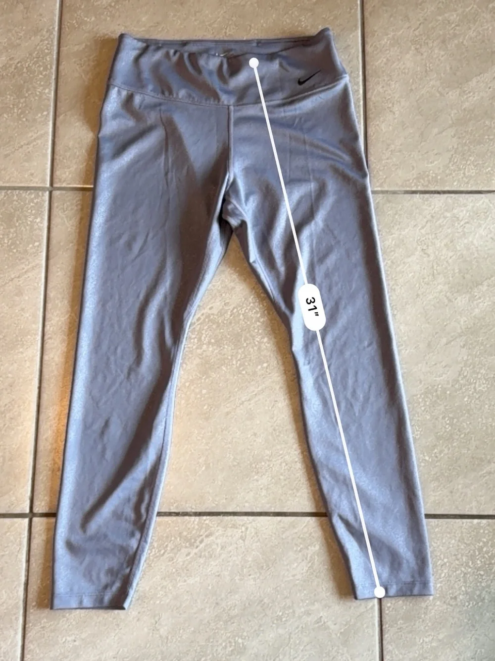Nike Women's High-Waist 7/8 Leggings in Gray